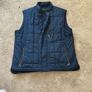 Short sleeve women’s coat